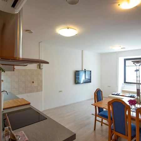 Apartamento Apartma Bajc Ajdovščina Exterior foto