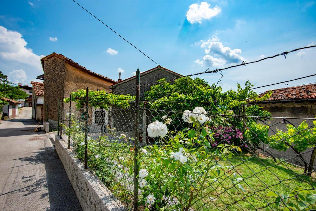 Apartamento Apartma Bajc Ajdovščina Exterior foto
