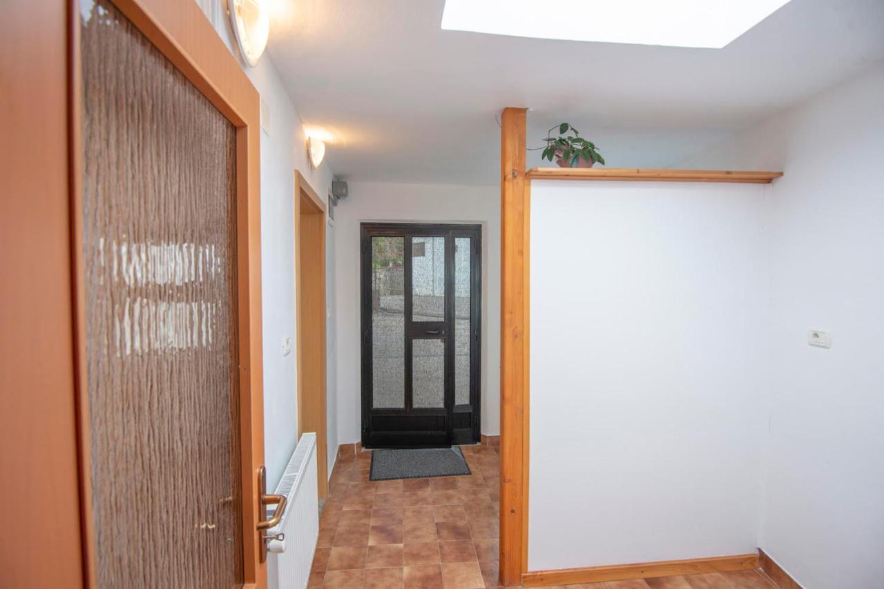 Apartamento Apartma Bajc Ajdovščina Exterior foto